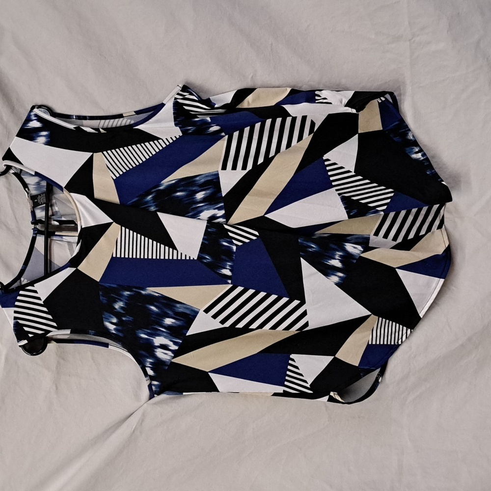Size 3X Chico's Black Label sleeveless blue, black,tan & white top